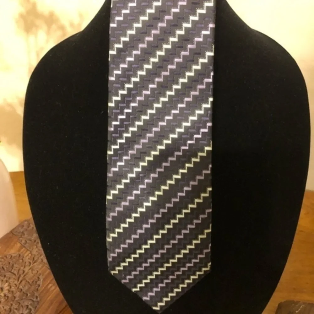Alexander Julian Paisley Colours Purple Tie